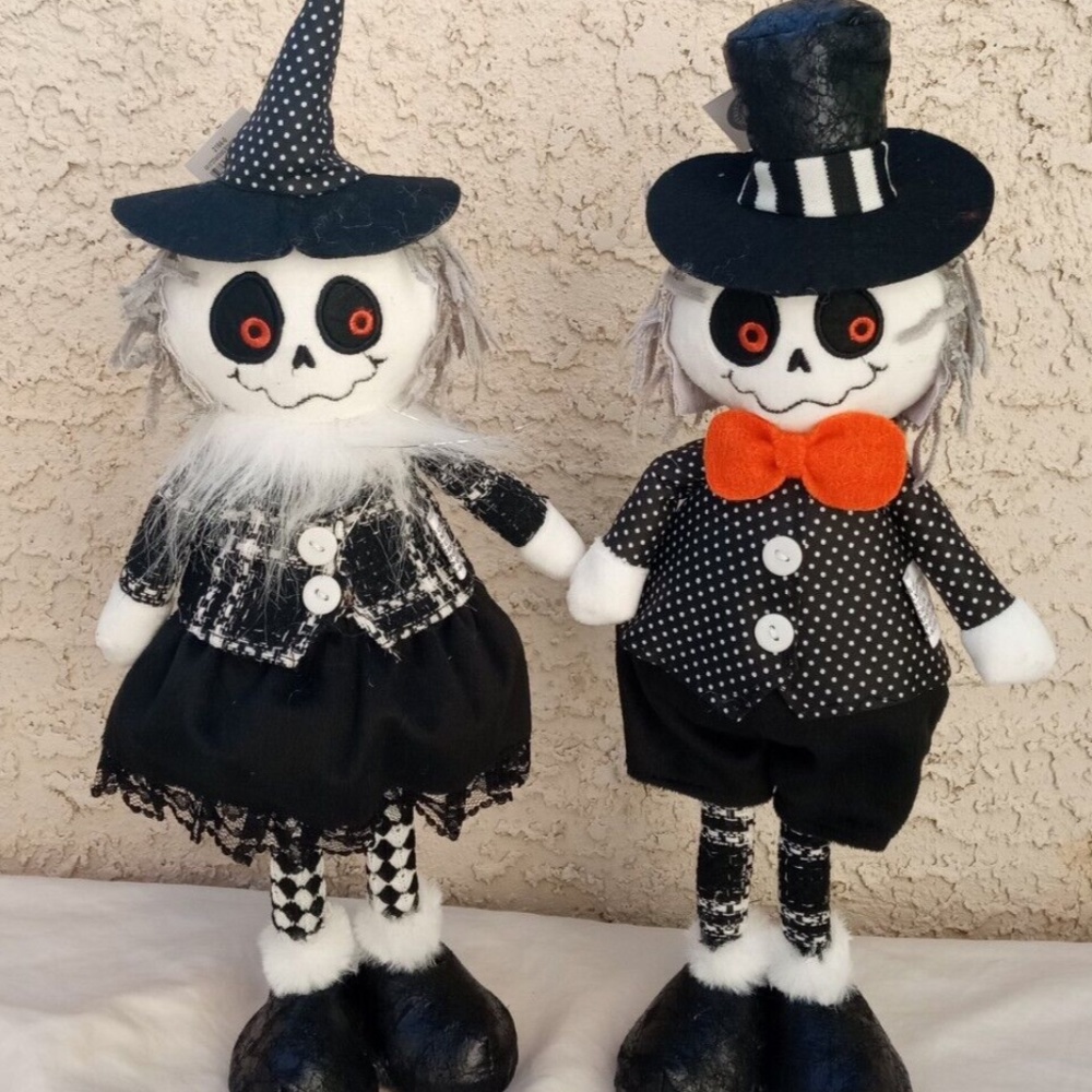 Mr & Mr Skully Skelton Couple Standing  Doll Set 2 NEW Summerween